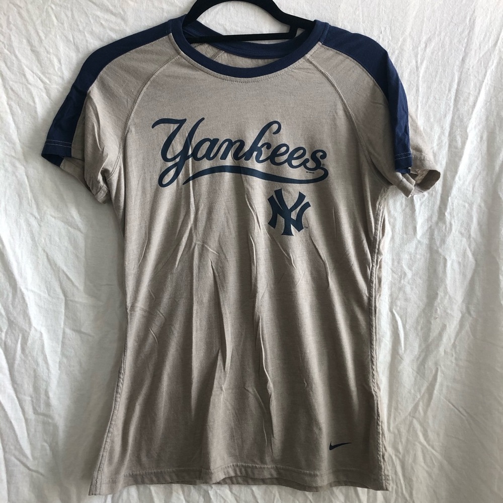 retro Yankees T-shirt